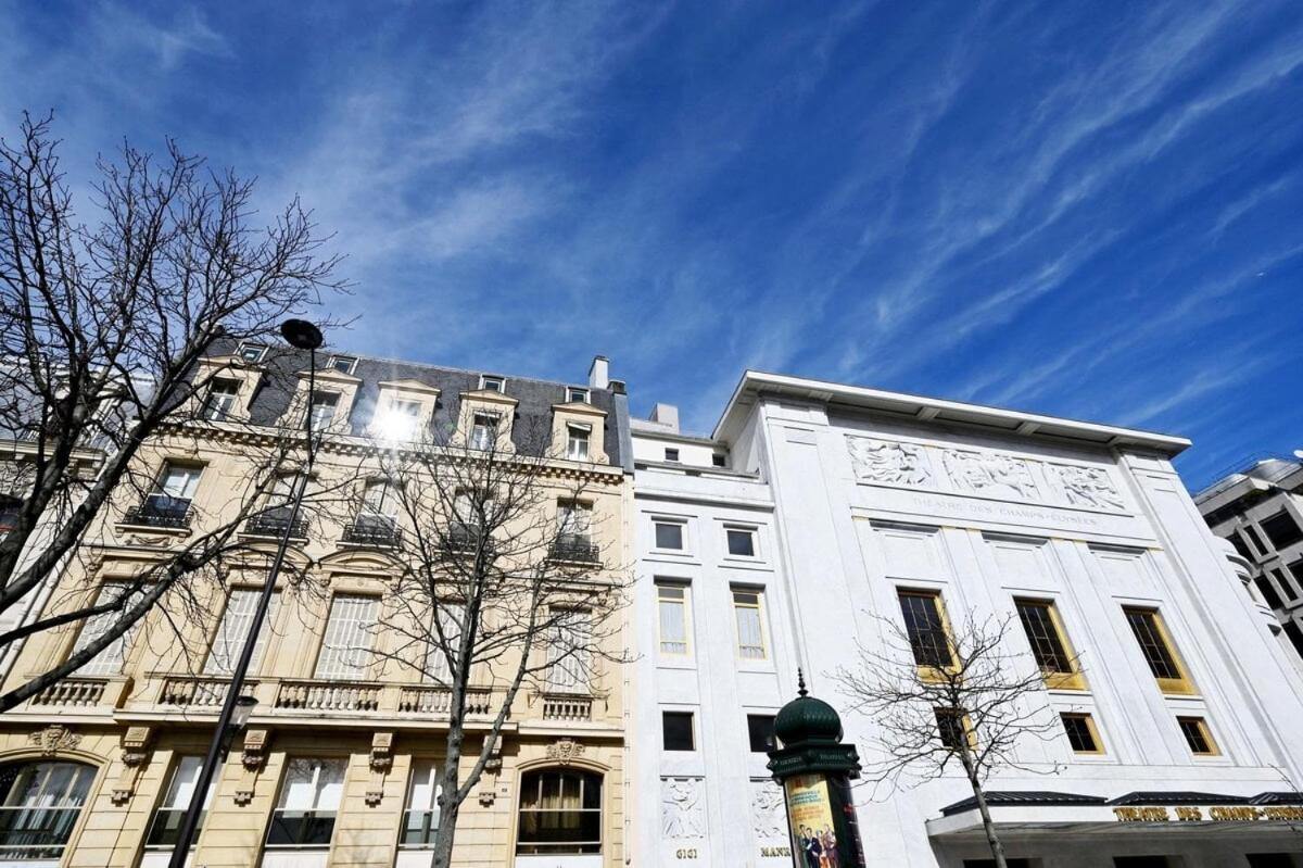 Elegant Studio Avenue Montaigne Appartement *